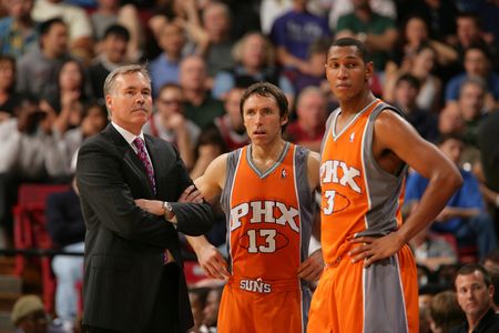 强的防守和 强的防守和