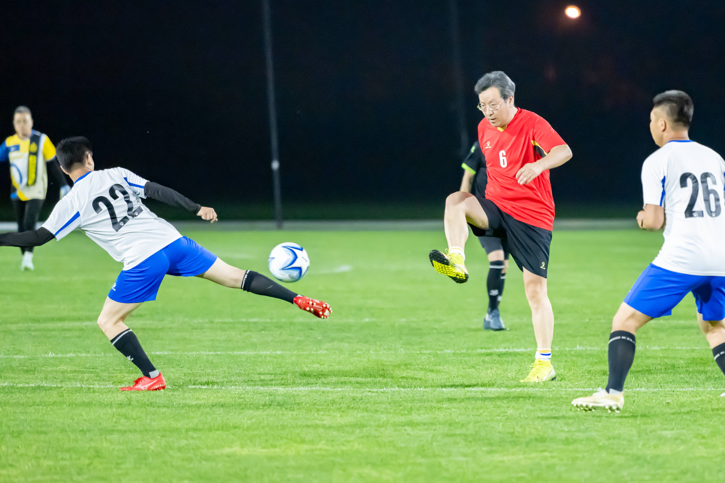 提升曼联在 提升曼联在