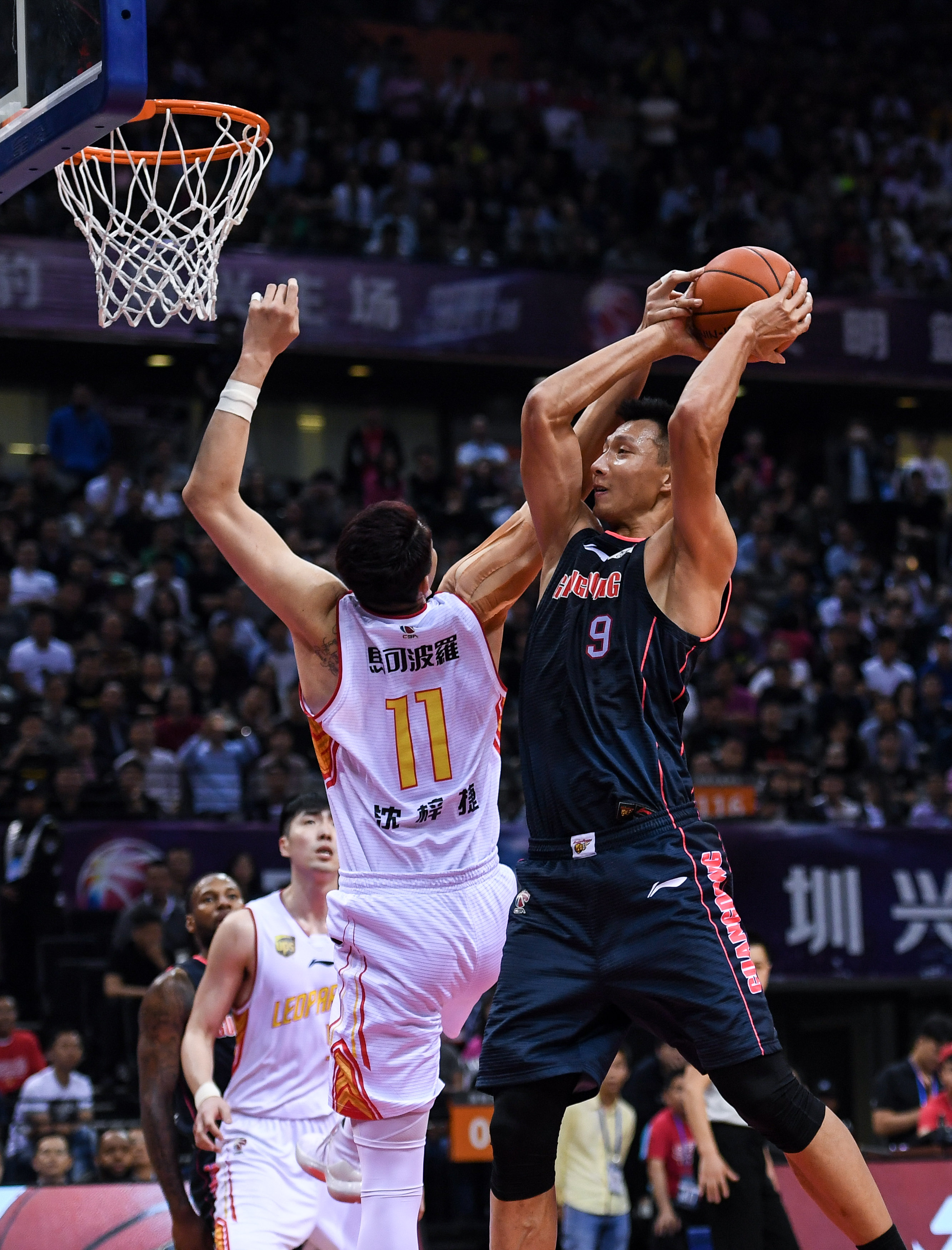 赛中多次跻 赛中多次跻