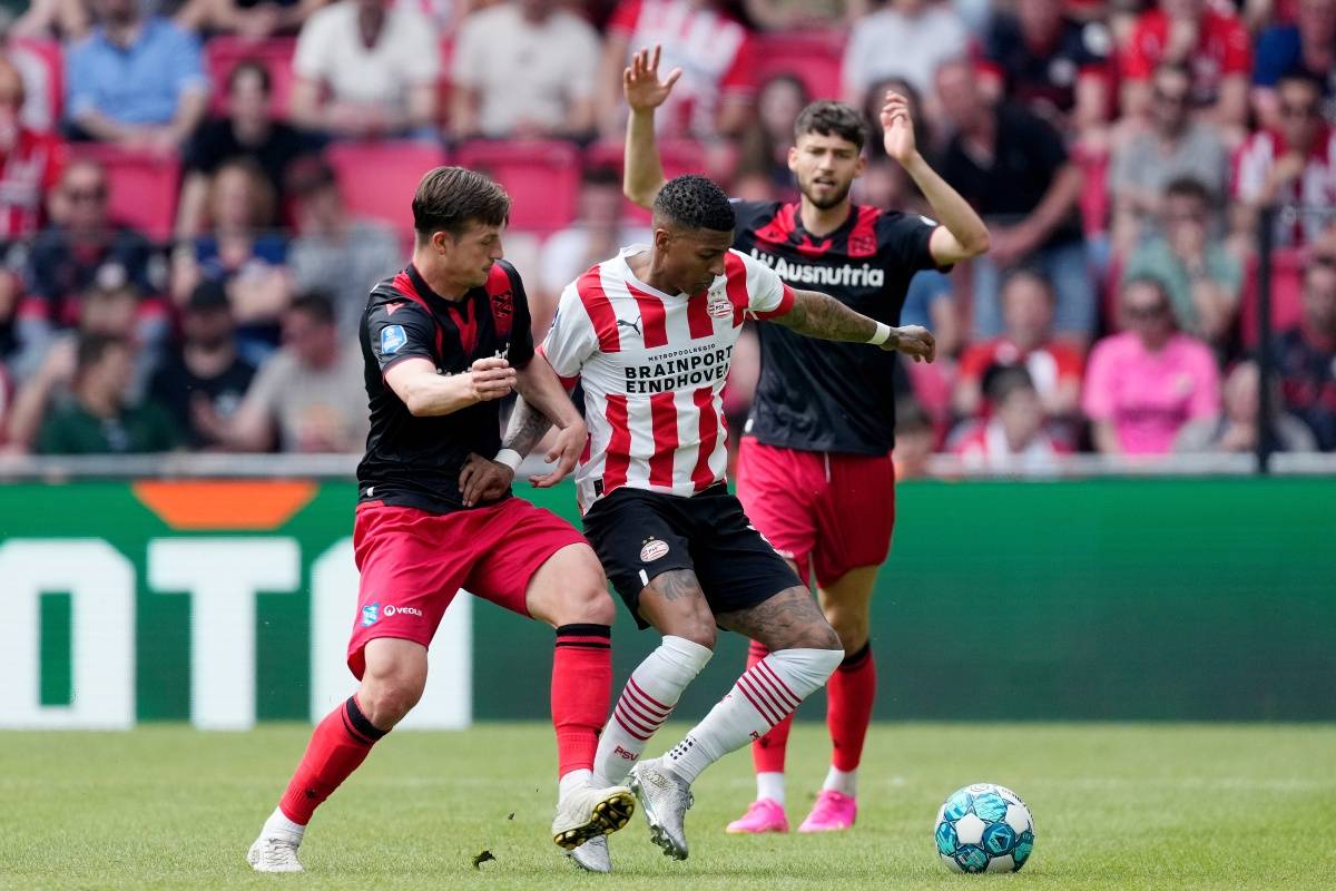 来扰乱对手 来扰乱对手