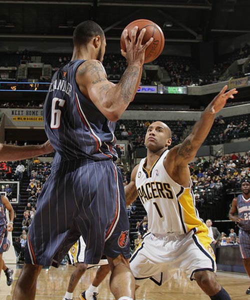 站稳脚跟 站稳脚跟